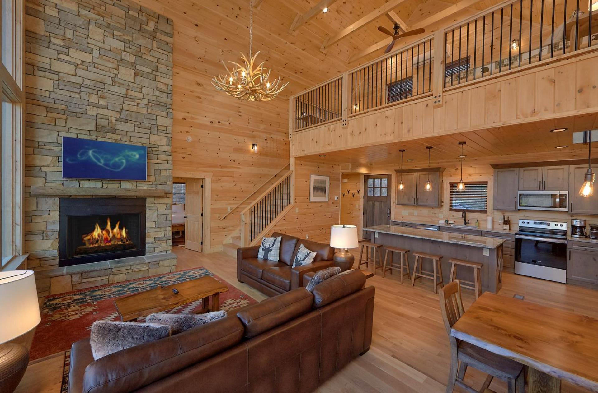 Misty Mountain Adventure Lodge جاتلينبرج المظهر الخارجي الصورة