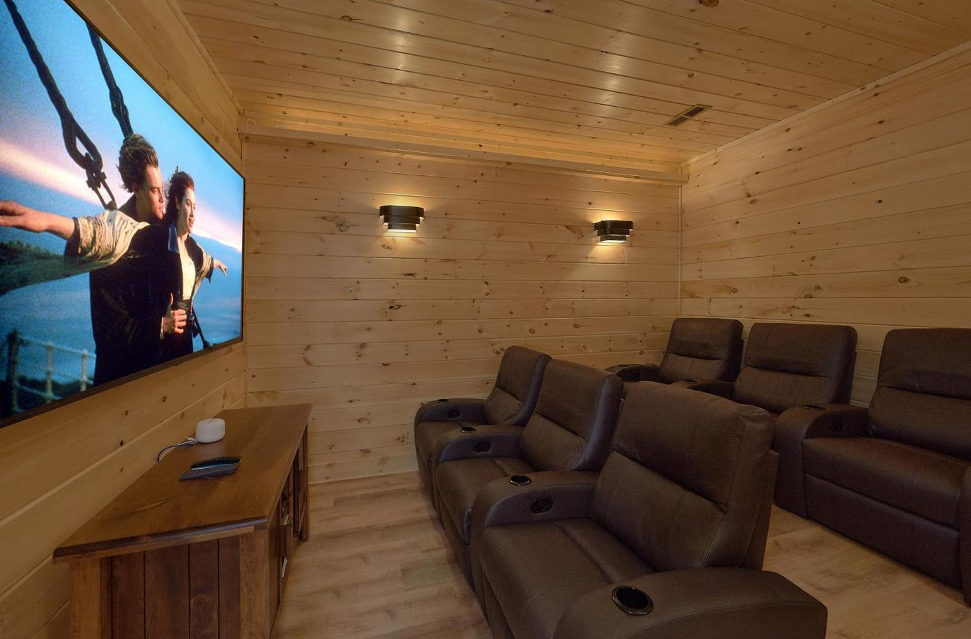 Misty Mountain Adventure Lodge جاتلينبرج المظهر الخارجي الصورة